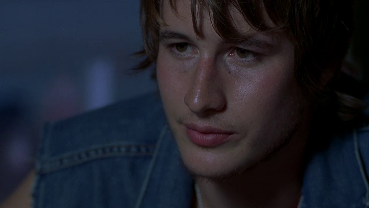 The Forsaken (2001) BluRay Hindi + English 720p x264 AVC DD 2.0 ESub.mkv.0002